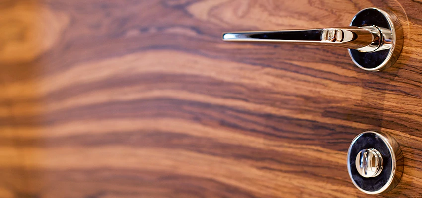 On Demand Locksmith For Key Fobs Repair in Highland, California